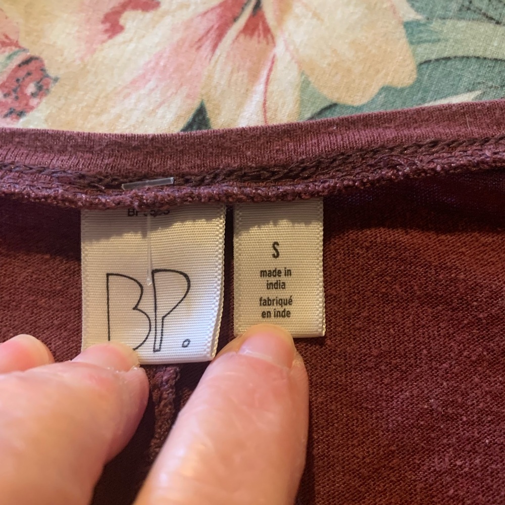 BP Long Sleeve Top in Deep Maroon size Small - Picture 5 of 6